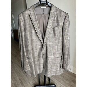 ARMANI  COLLEZIONI SU MISURA men's 2 piece suit.  Size  48L.      (s159)